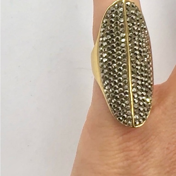 Henri Bendel Tribal Dark Grey Rocks and Gold Ring Size 5.75 - Picture 4 of 10